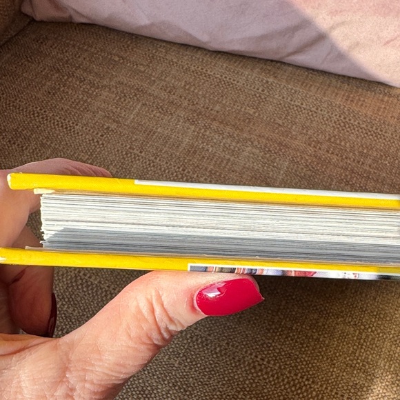 Betty Crocker Bisquick Cookbook with Yellow and Red Cover EUC - Picture 4 of 5